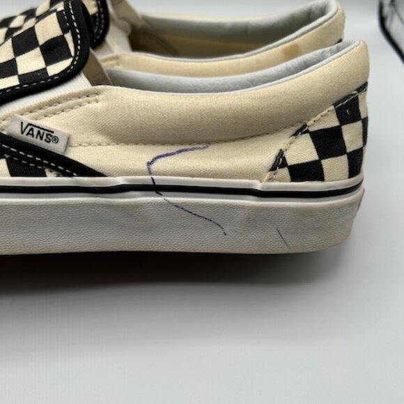 VANS Classic Slip-On Checkerboard Shoe - Picture 4 of 5